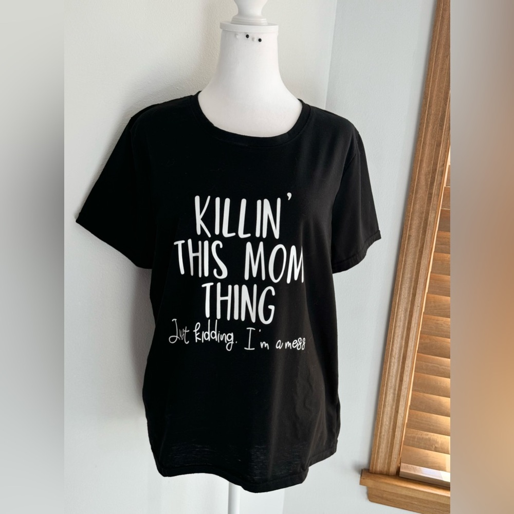 Mom Graphic Tshirt